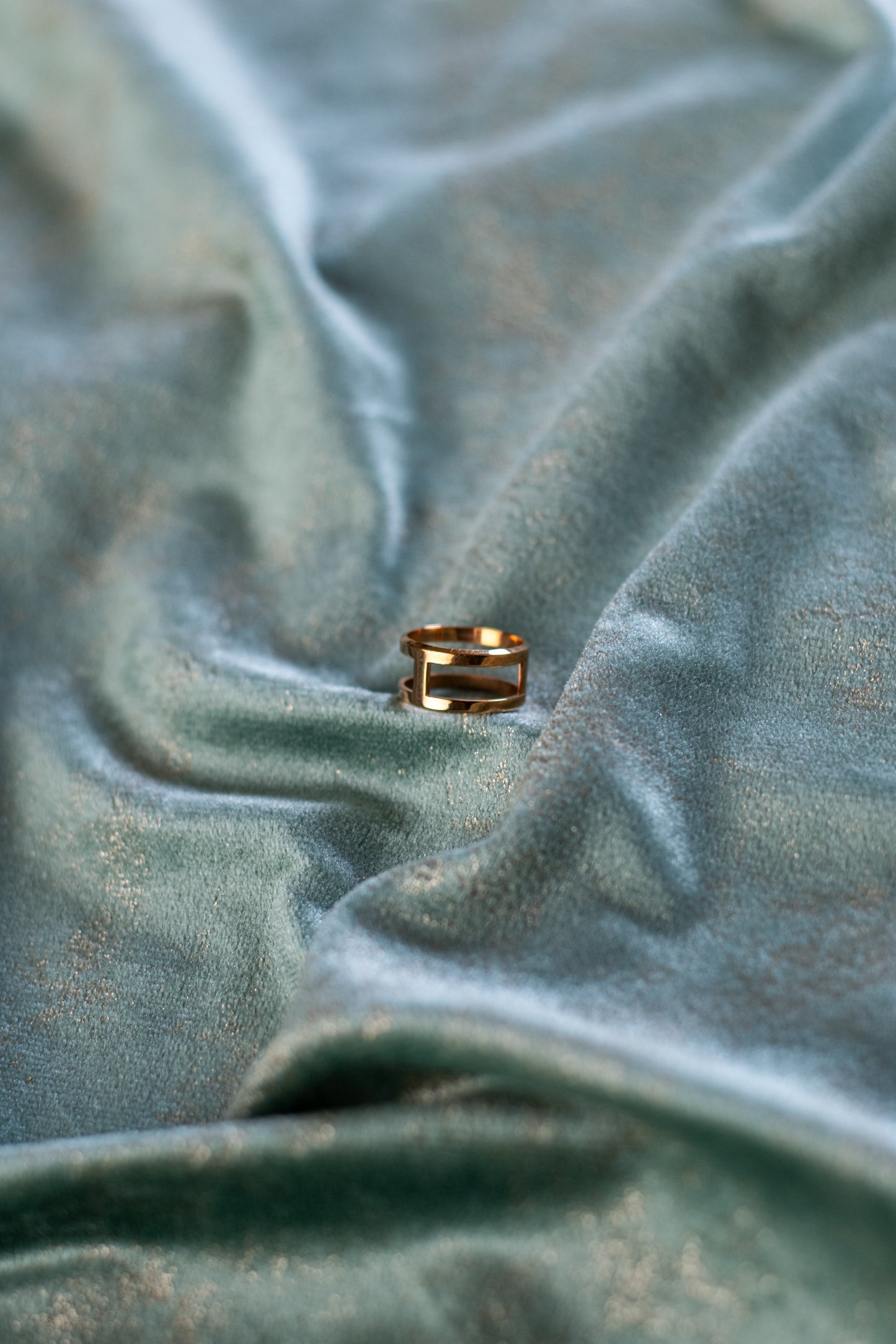 Daniel Wellington Adjustable Gold Ring