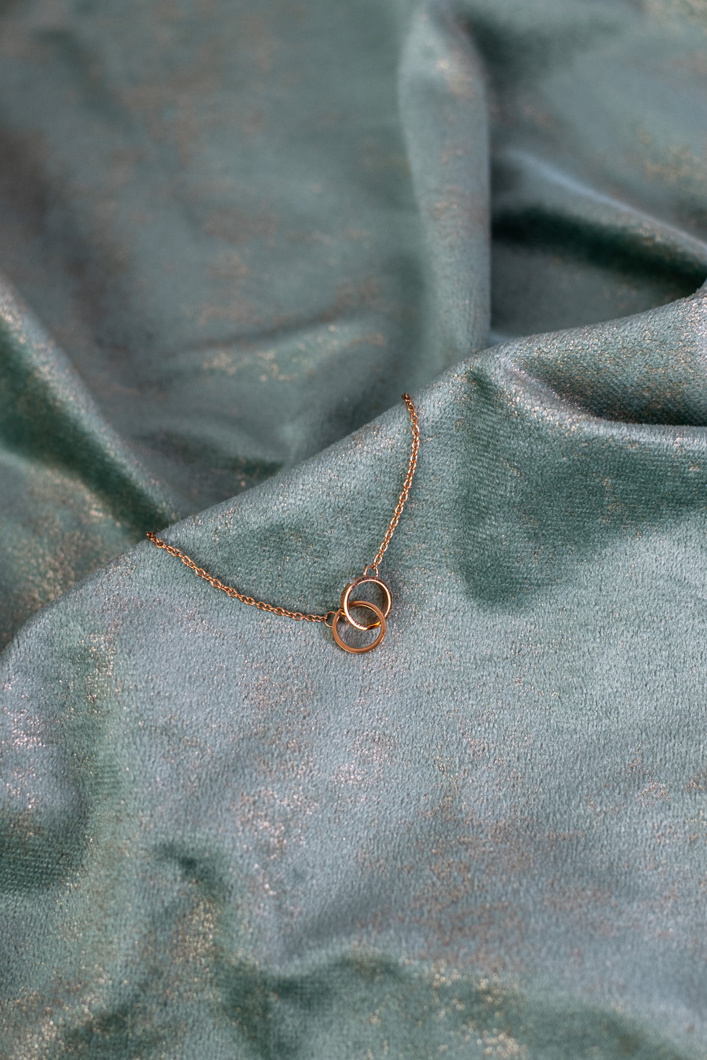 Daniel Wellington Gold Unity Bracelet