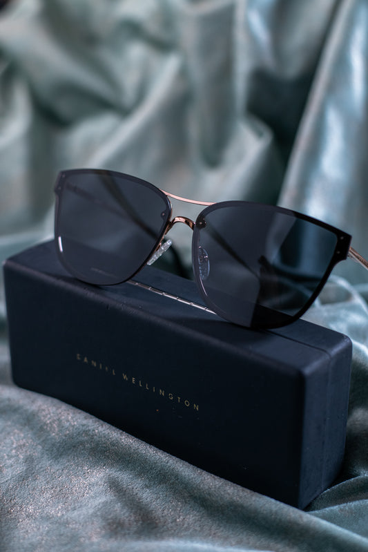 Daniel Wellington Cat Eye Black Shades